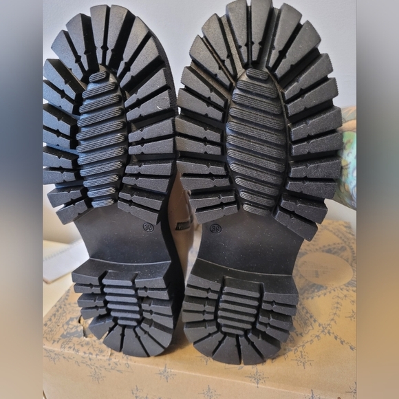 Free People Madison Loafer Boot In Afterglow, BNWT, Size 39 - Picture 11 of 12